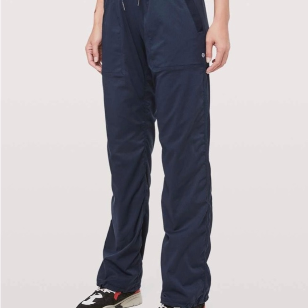 Lululemon navy blue dance studio pants, size 6.